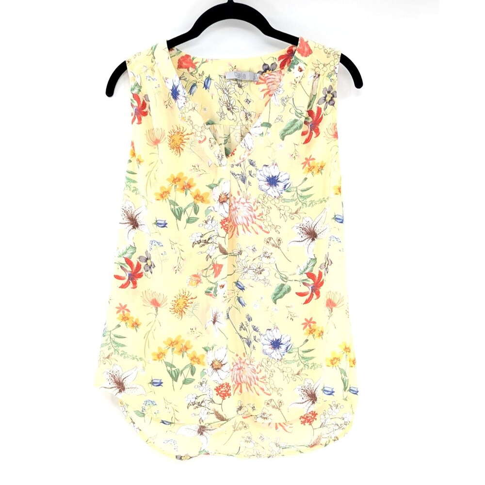 Dalia Yellow Floral Garden Springtime Sleeveless V-Neck Tank Bouse Size Small